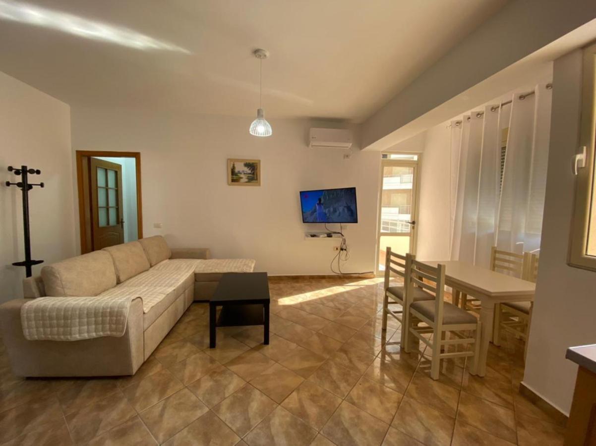Lea Apartments Vlore Exterior photo